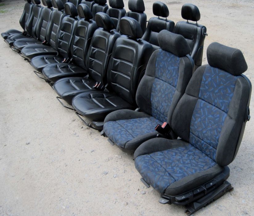 Кожаный салон, сидения с откидными спинками для внедорожников с 2-мя д