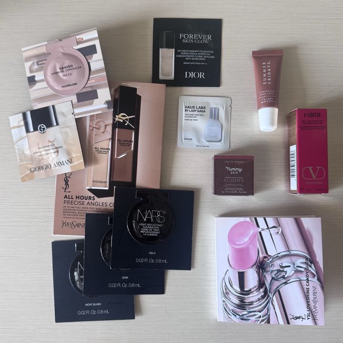 Лот косметики з Sephora: Valentino, Summer Fridays, Danessa Myricks