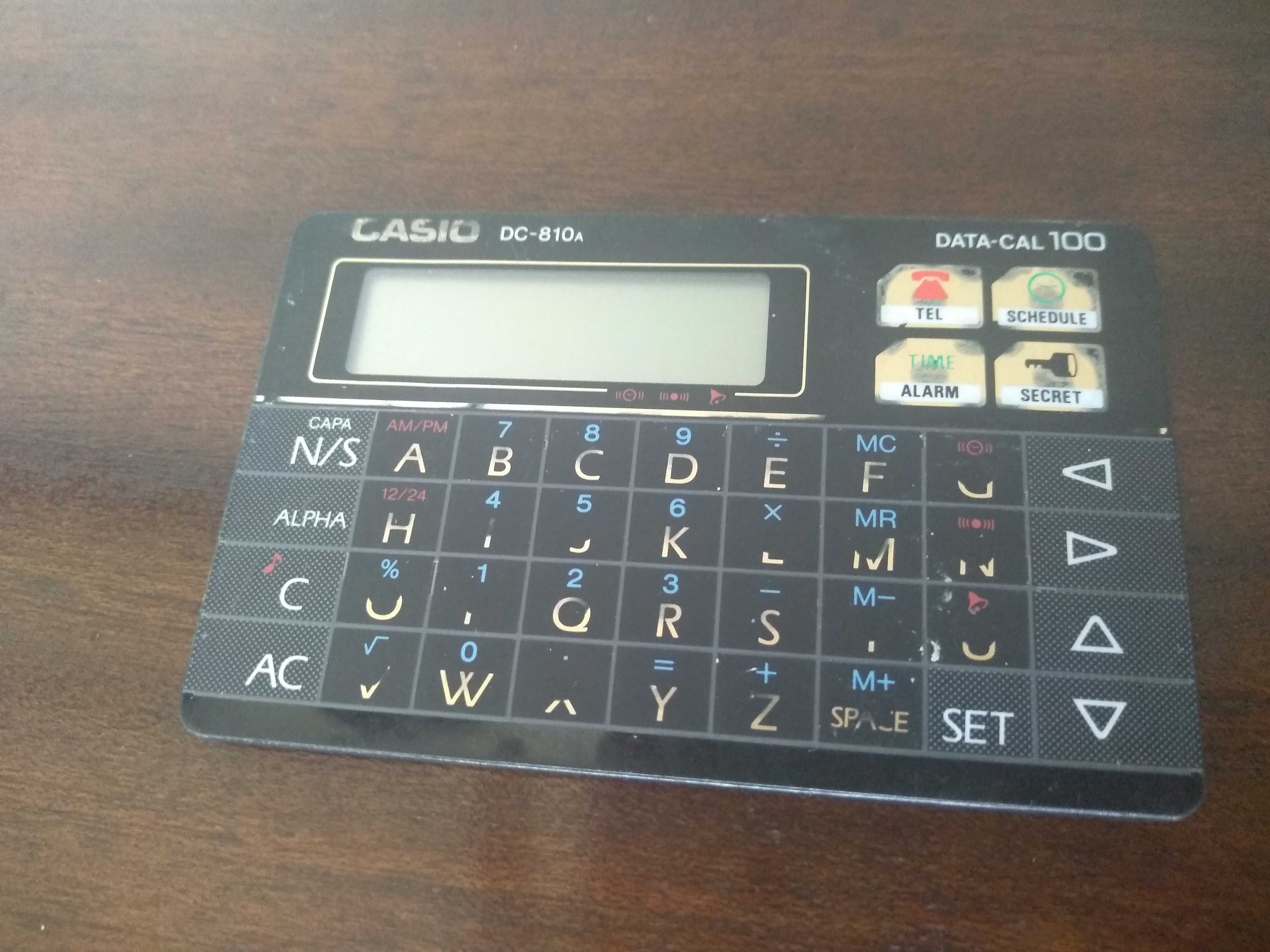 Calculadora Casio DATA-CAL DC-810 A BK