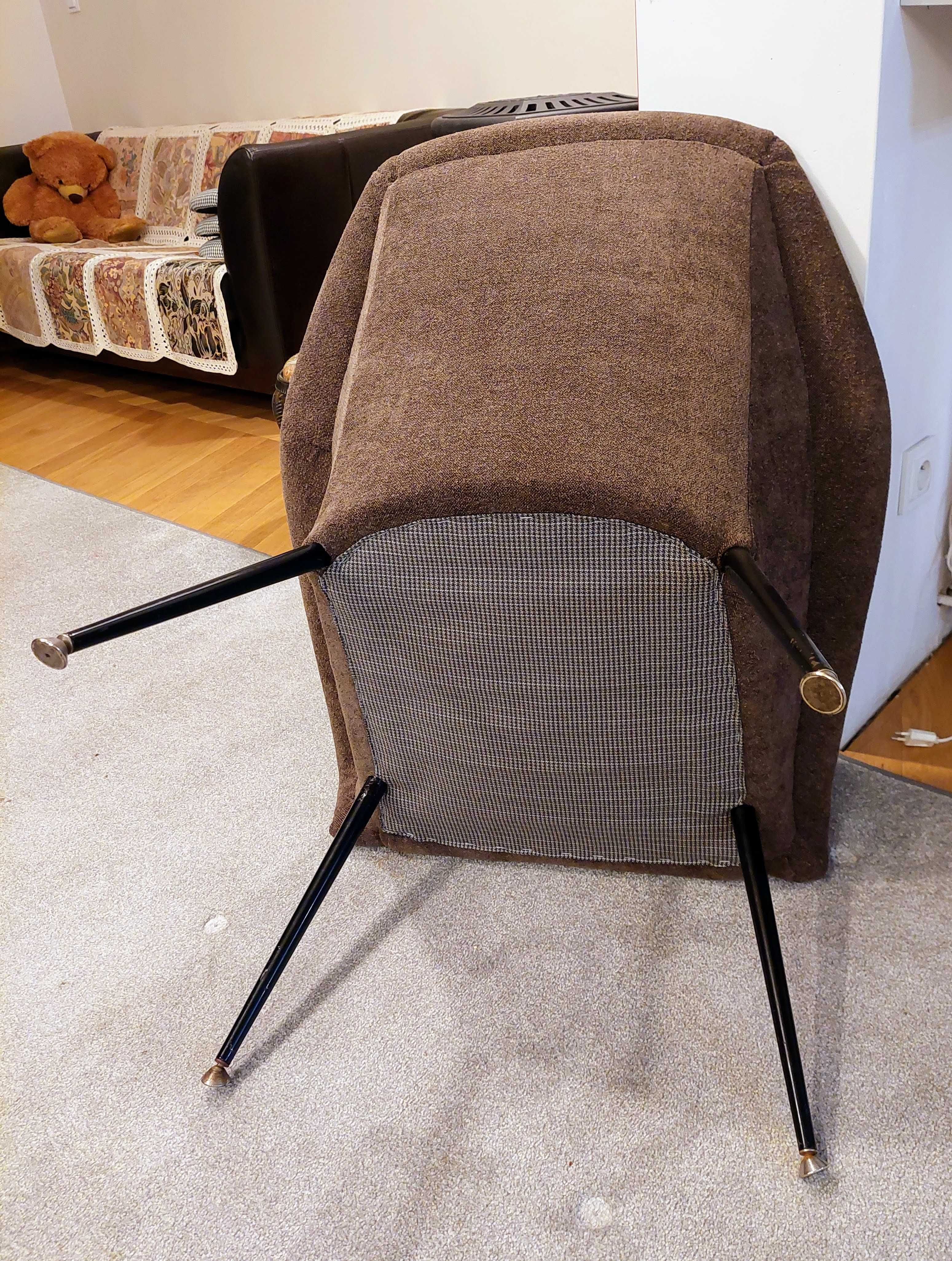 Fotel tapicerowany Ewa, lata 60-te, po renowacji