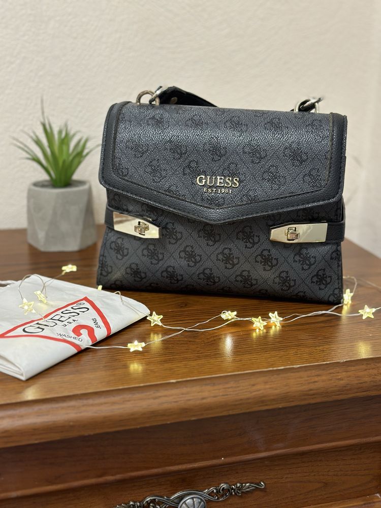 Сумка guess шкіряна жіноча