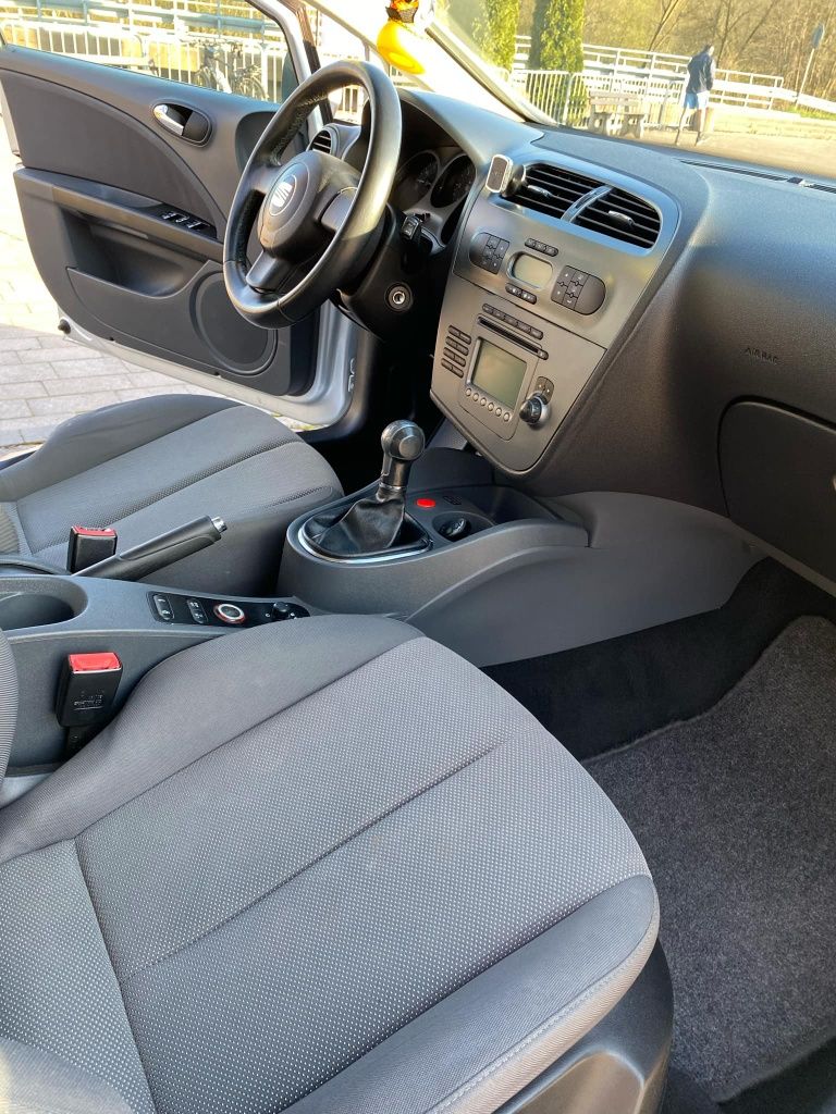 Sprzedam seat leon 2