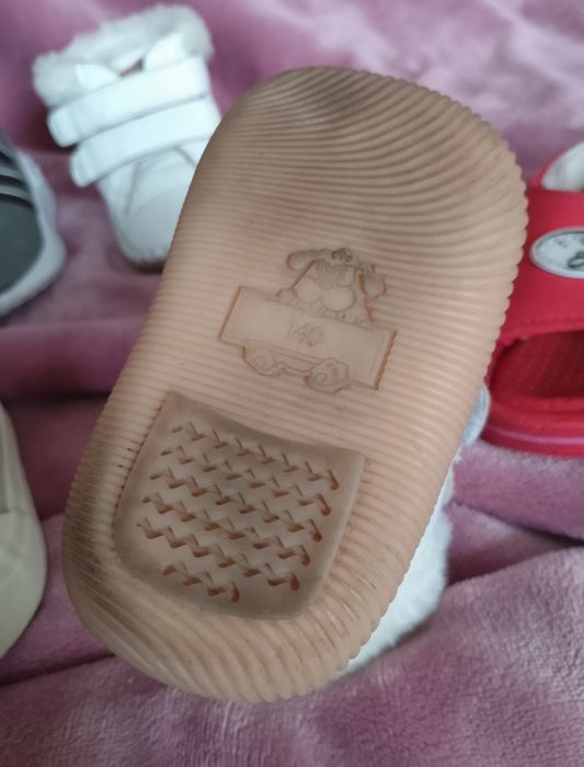 Большой пакет обуви на мальчика 8 штук лот 20 21 22 23 24 25