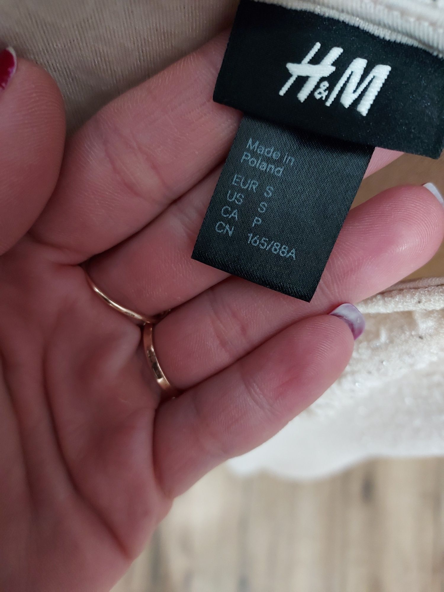 Sukienka kremowa H&M
