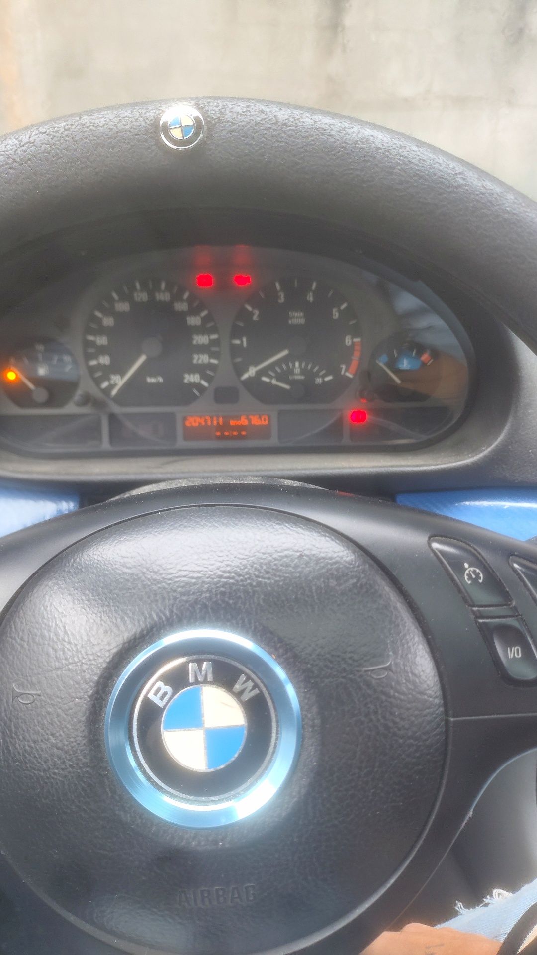 Vendo ou Troco E46 318i 1900cc gasolina