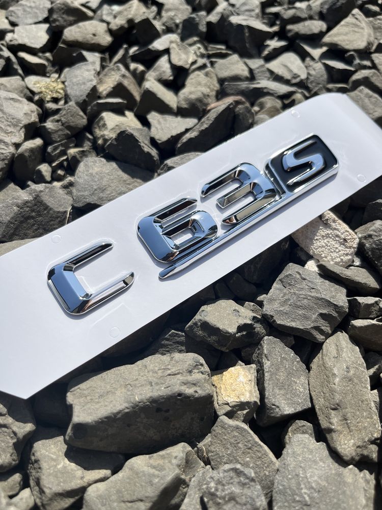 эмблема надпись логотип на багажник мерседес Mercedes C63s