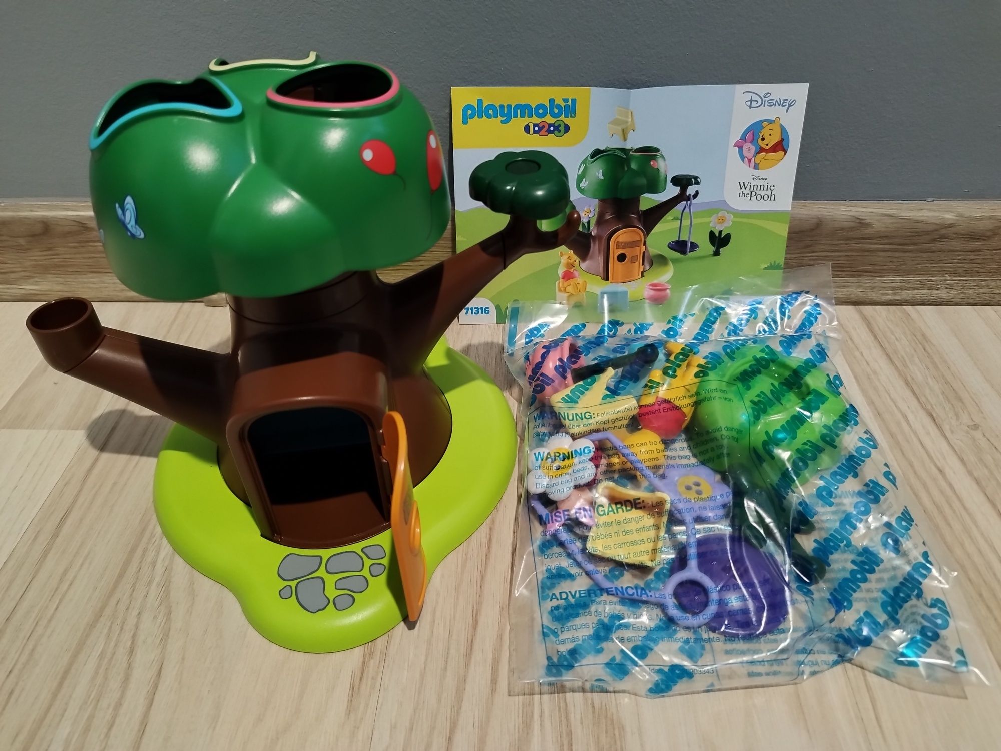 Playmobil 71316 Disney Domek w drzewie Kubusia Puchatka i Prosiaczka