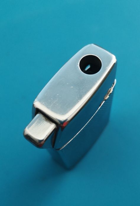 Винтажная зажигалка SAFFA