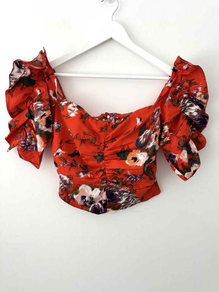 H&M krótki top Hiszpanka