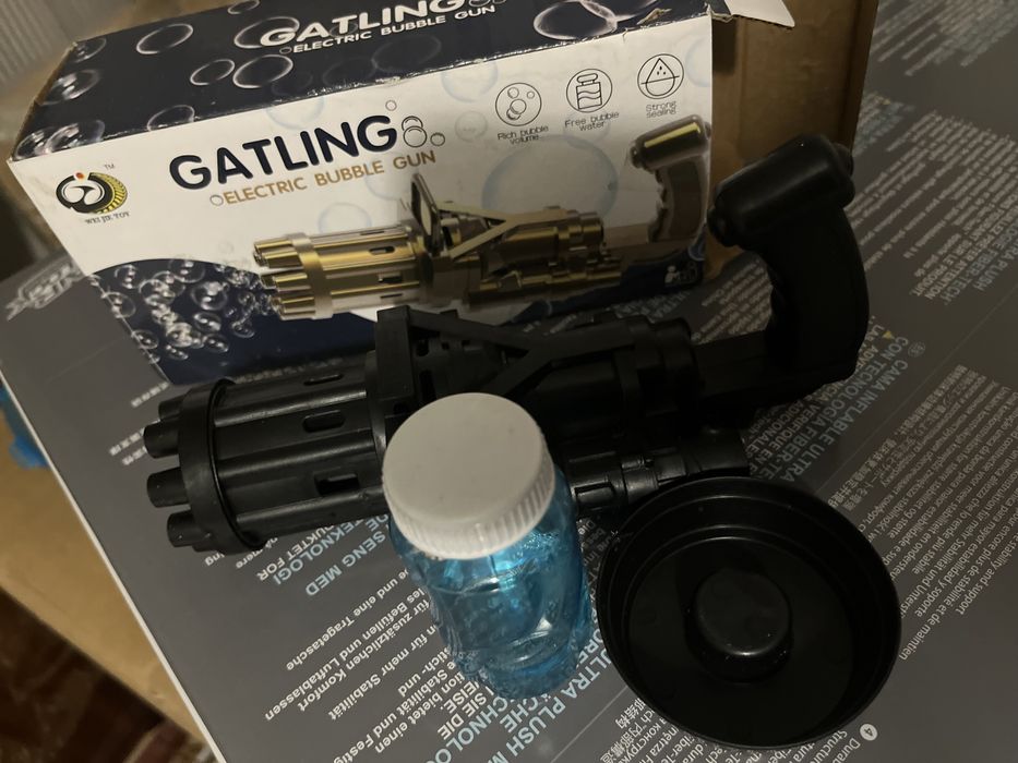 Пістолет-генератор мильних бульбашок №W32