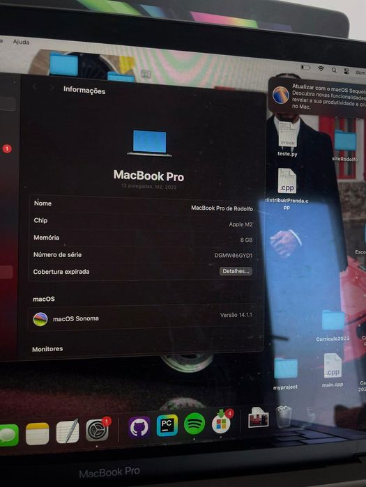 Apple Macbook Pro M2