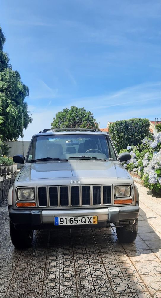 Jeep Cherokee 2.5 2001