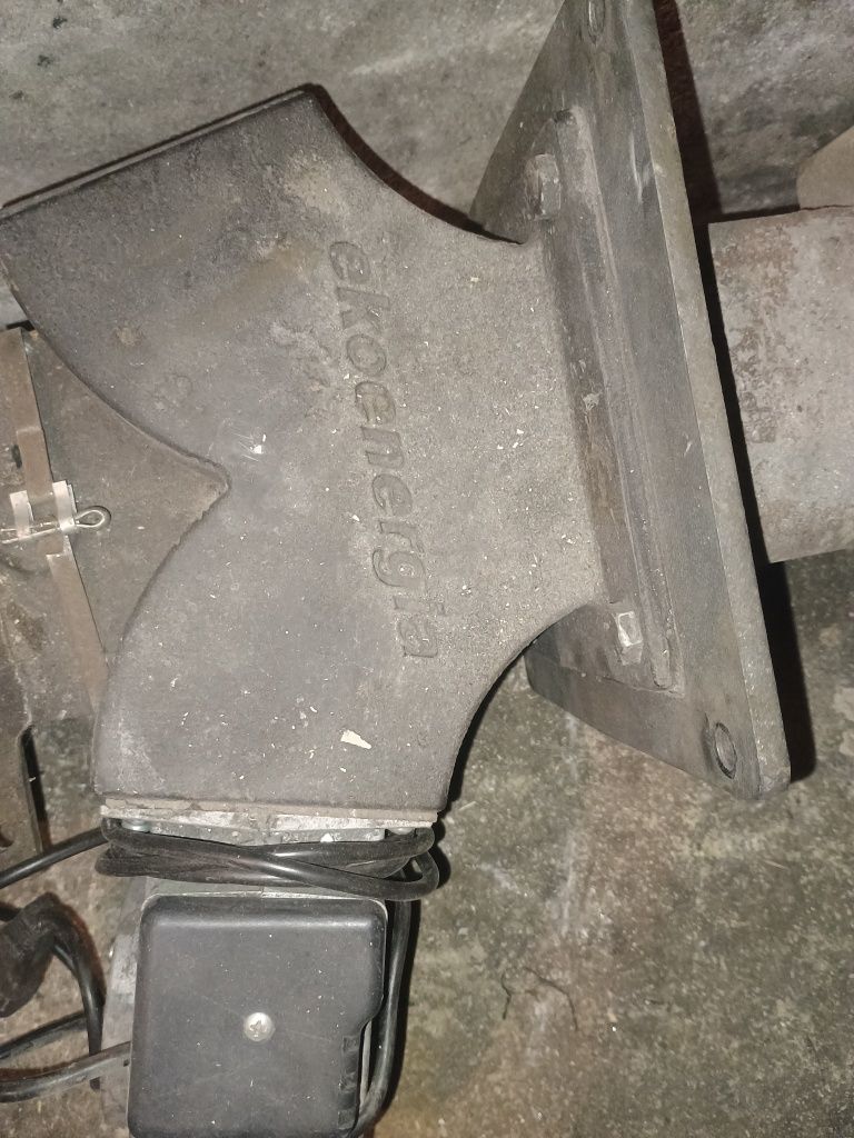Kompletny podajnik retortowy do pieca ślimak motoreduktor dmuchawa