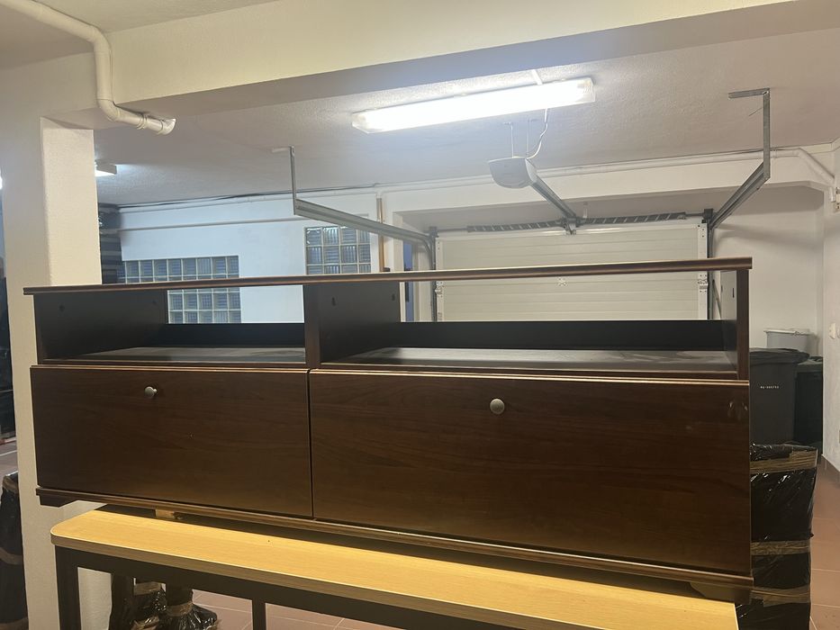 Aparador/comoda tipo cor nogueira