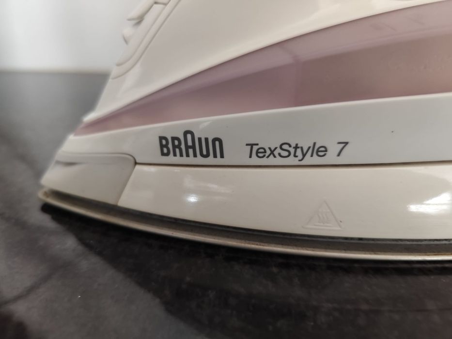 Ferro de engomar Braun TexStyle 7