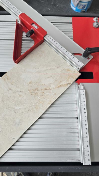 Przecinarka do płytek stołowa 1200W Rubi DC-250