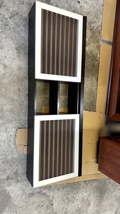 wisząca szafka na buty