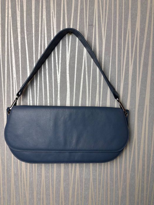 Cos молодіжна шкіряна сумка багет з пильником