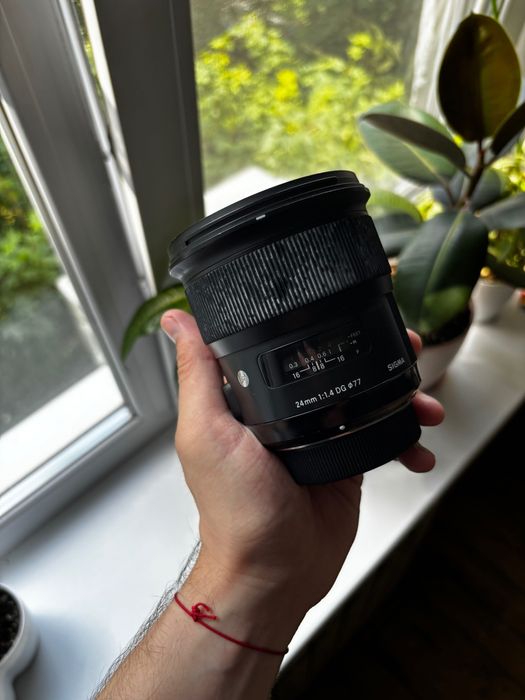 Обʼєктив sigma art 24 mm 1.4 для Nikon