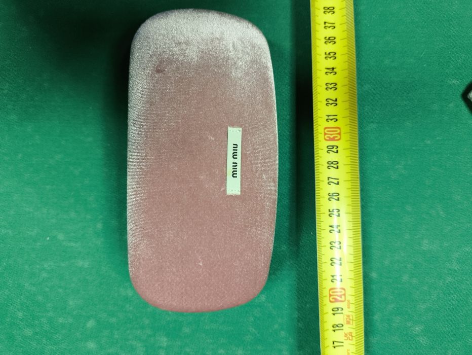 Оригинальный футляр Miu Miu — розовый бархат, фирменный чехол для очко