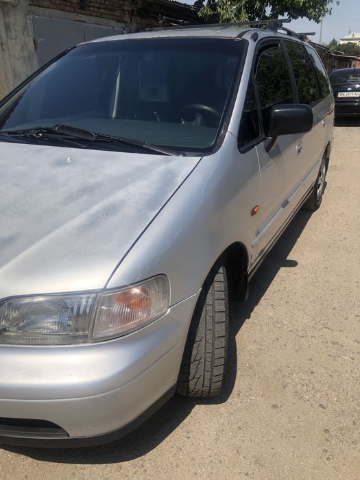 Honda shuttle 2,2 газ,бензин