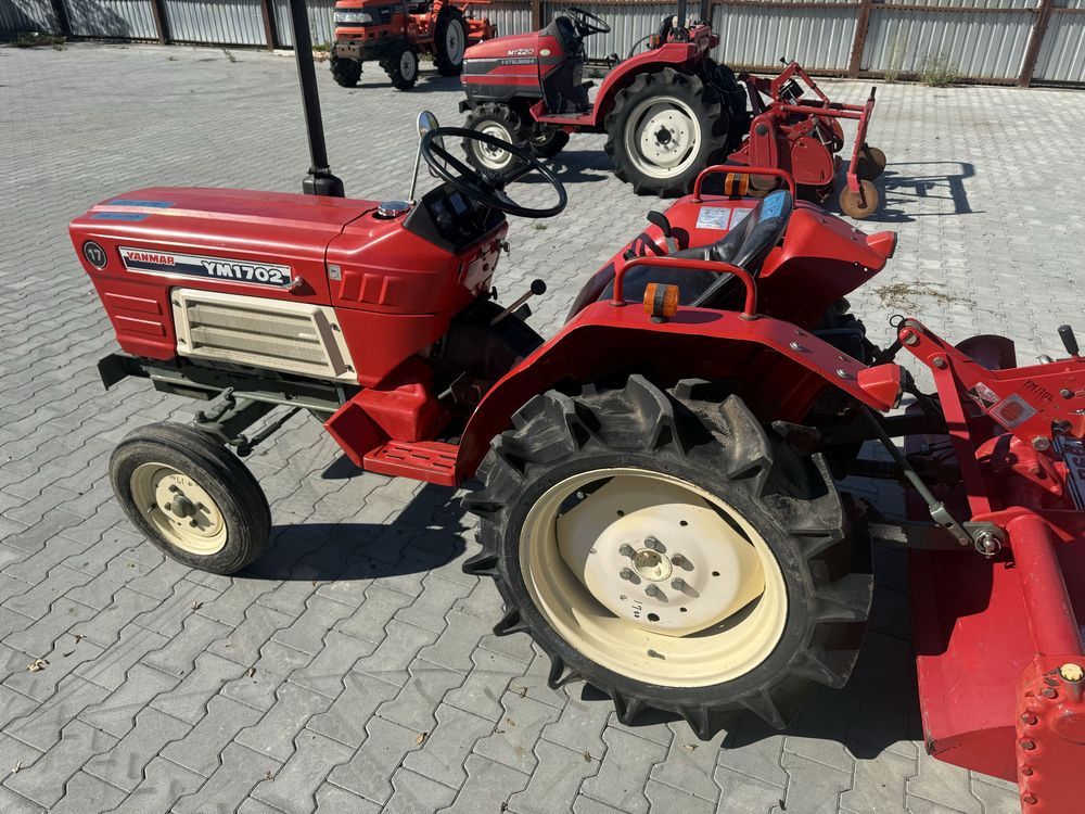 Японський трактор Yanmar YM1702