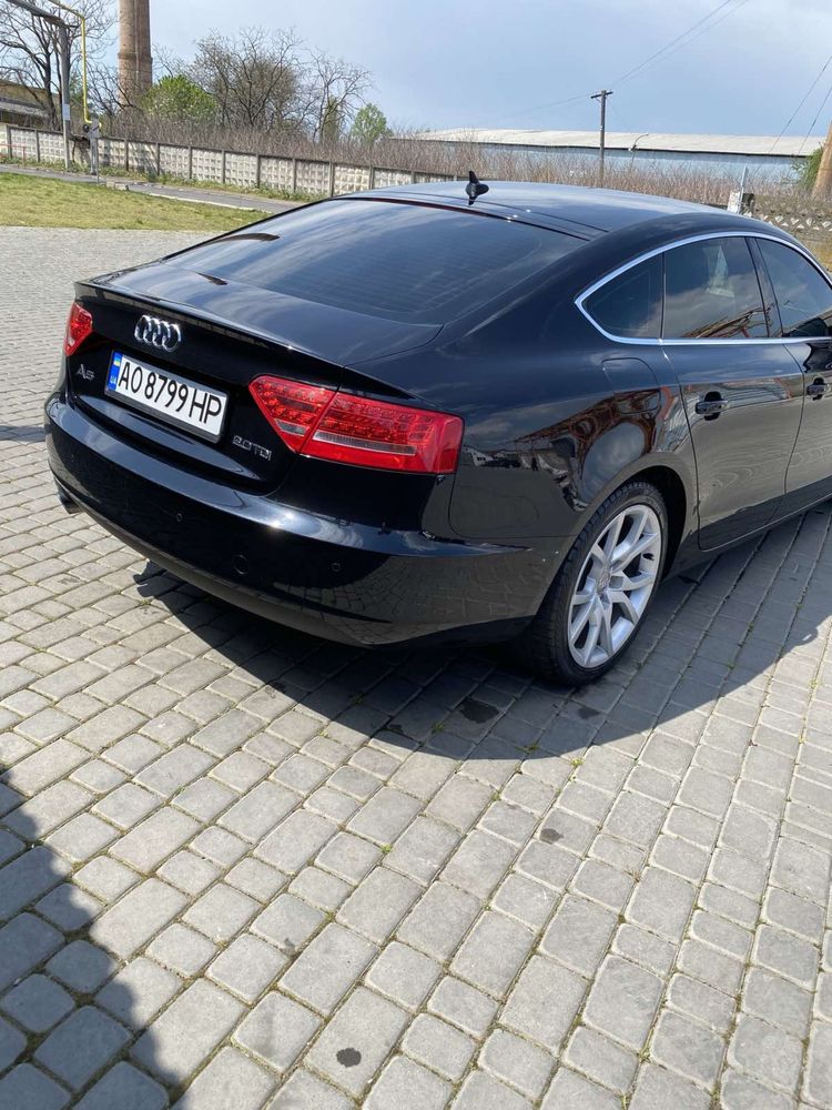 Audi A5 , 2010рік  2.0 тді