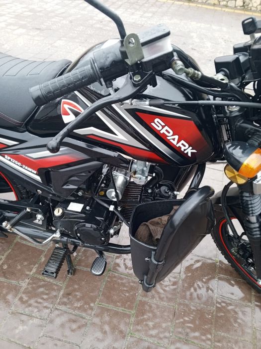 Мотоцикел Spark 125 c2AMW