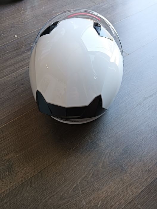 Nowy kask otwarty z blendą awina biały