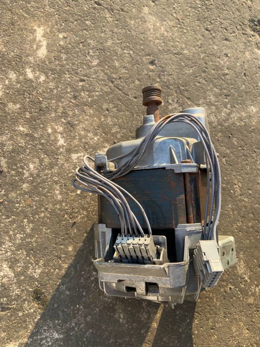 Мотор для пральної машинки