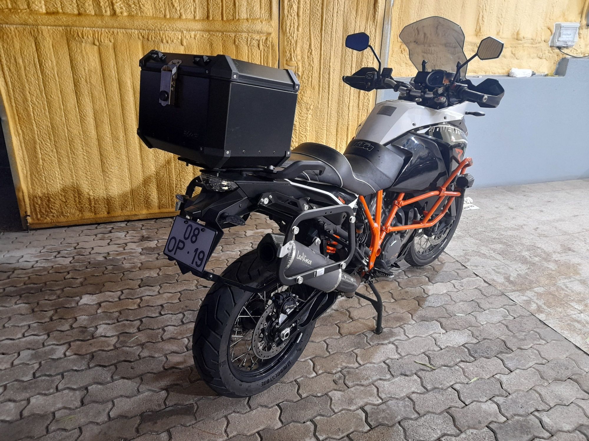 Ktm 1190 adventure r abs