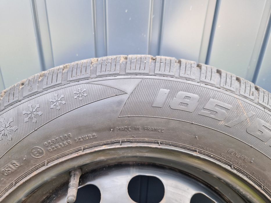 Opony zimowe 185/65 r15 felgi stalowe koła ford fiesta mk7 mk8