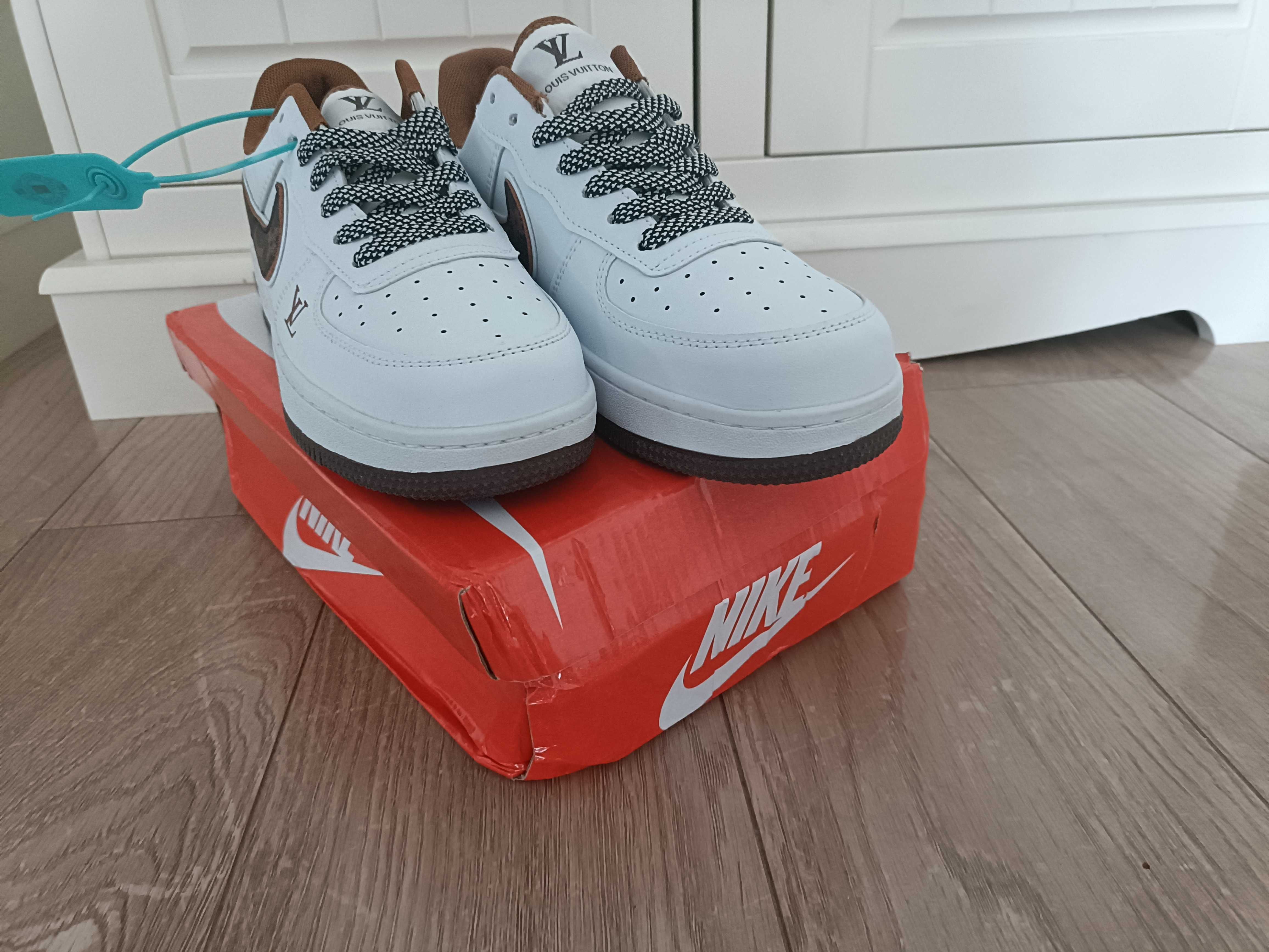 Buty Nike białe Force