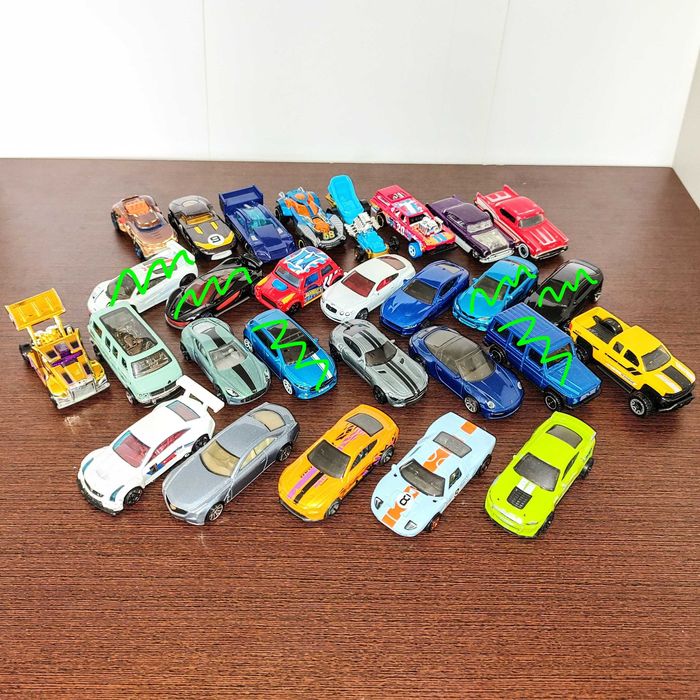 Розпак Hot Wheels Matchbox нові колекційні моделі машинки