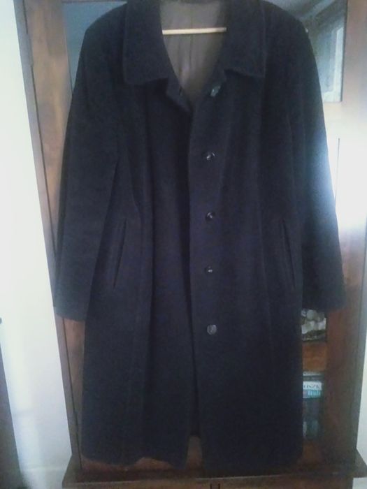 Klasyczny płaszcz damski