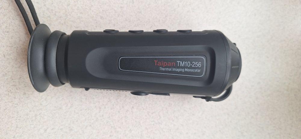 Тепловізійний монокуляр taipan tm10-256