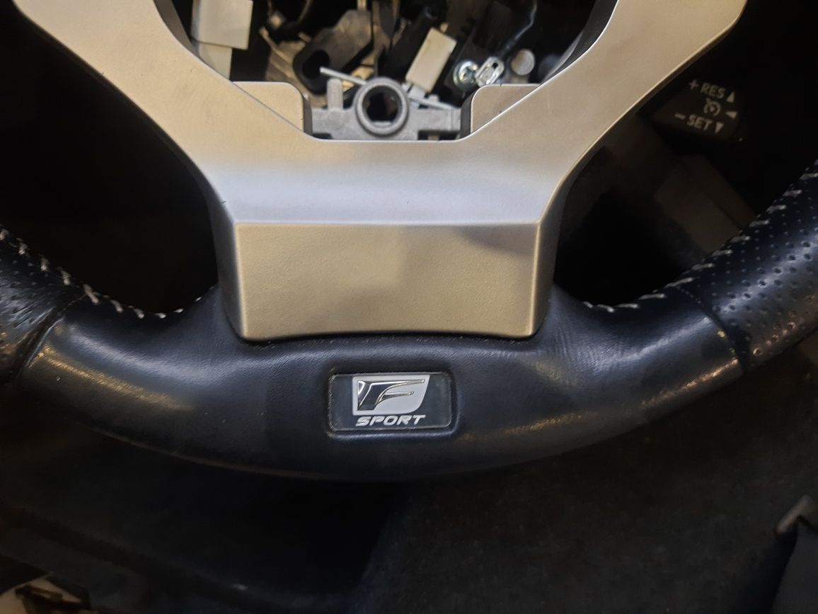 Руль Lexus IS 2014+ F Sport
