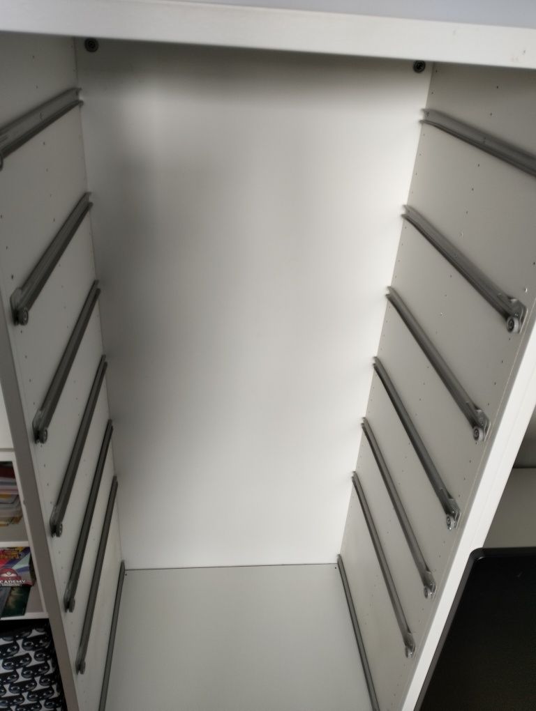 Komoda IKEA stuva/grundlig