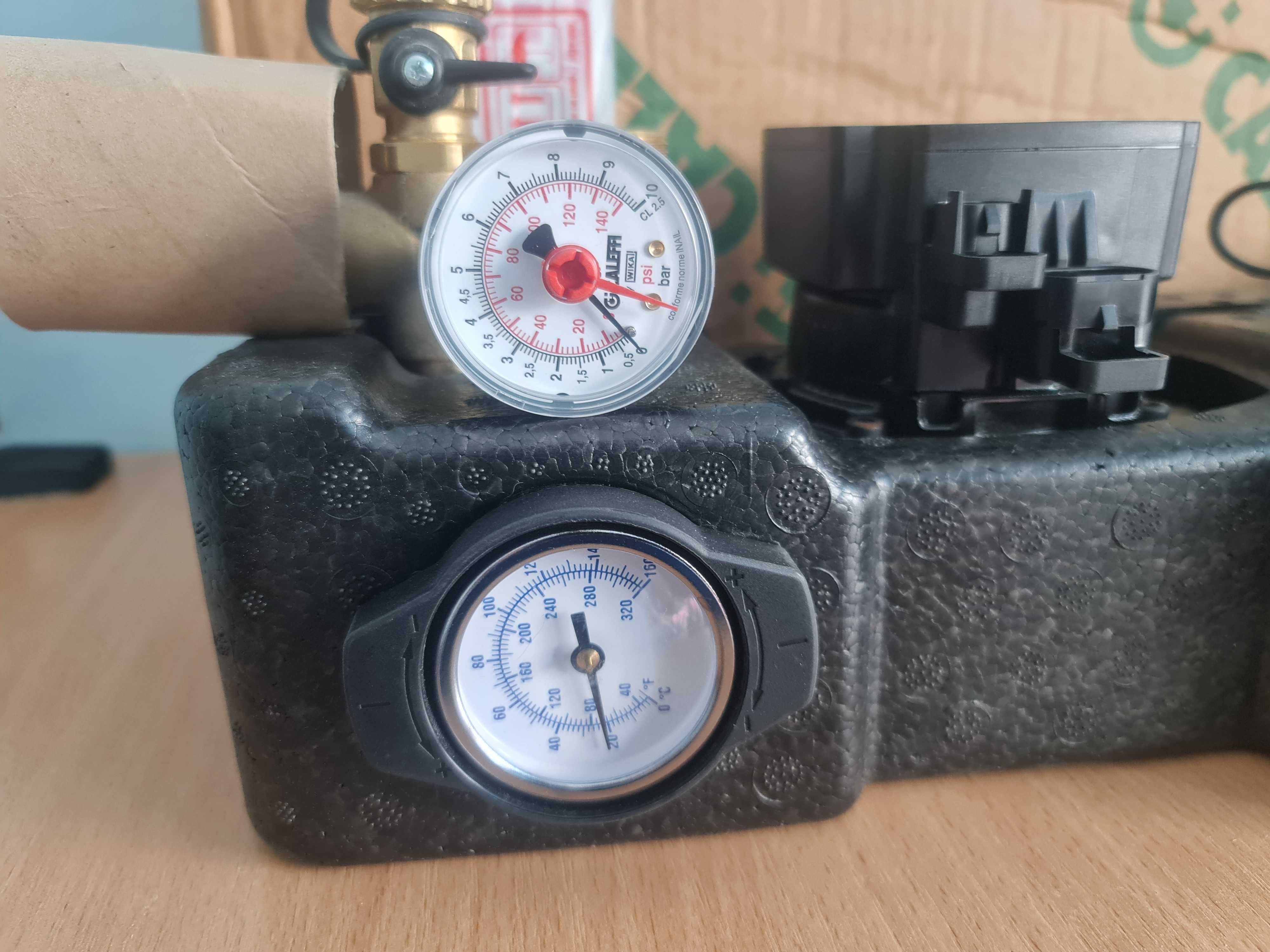 Насосная группа на солнечные коллектора Caleffi SOLAR / Grundfos UPM3