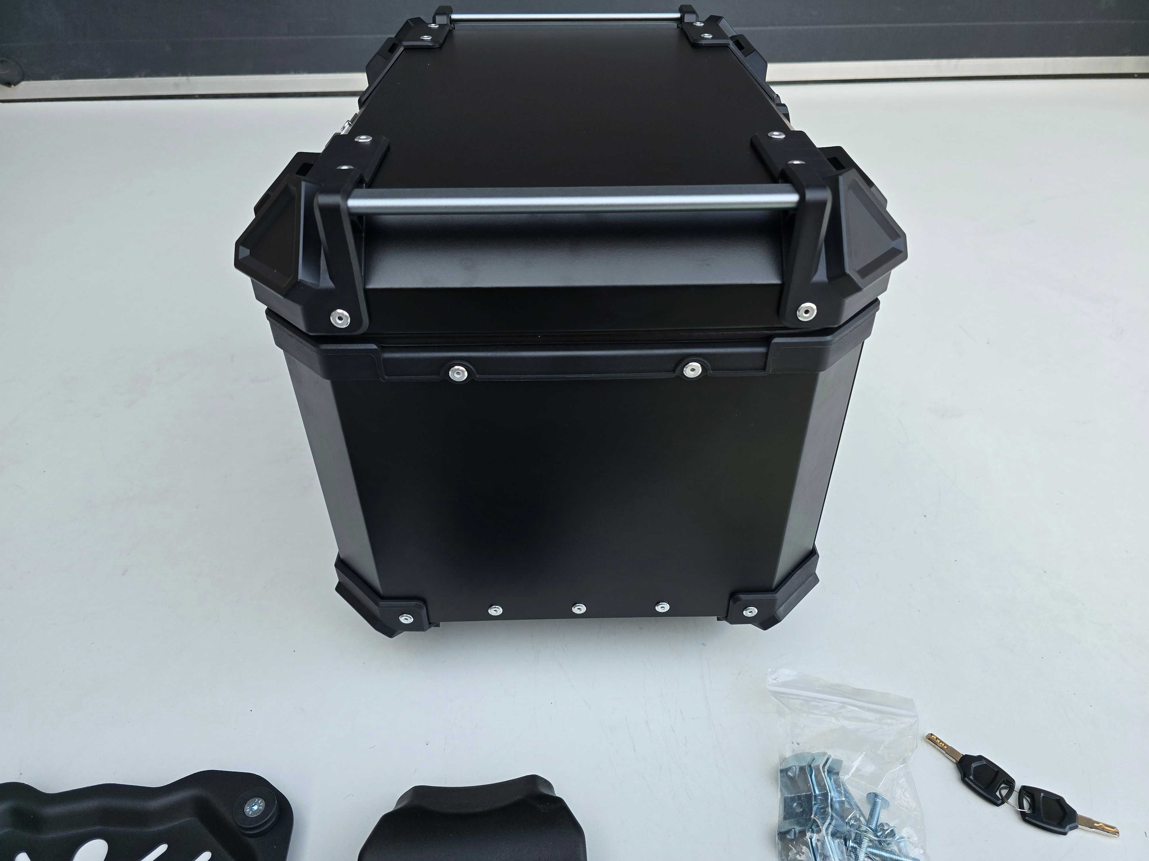 KUFER CENTRALNY Motocyklowy ALUMINIOWY Czarny  50L +Płyta +Oparcie