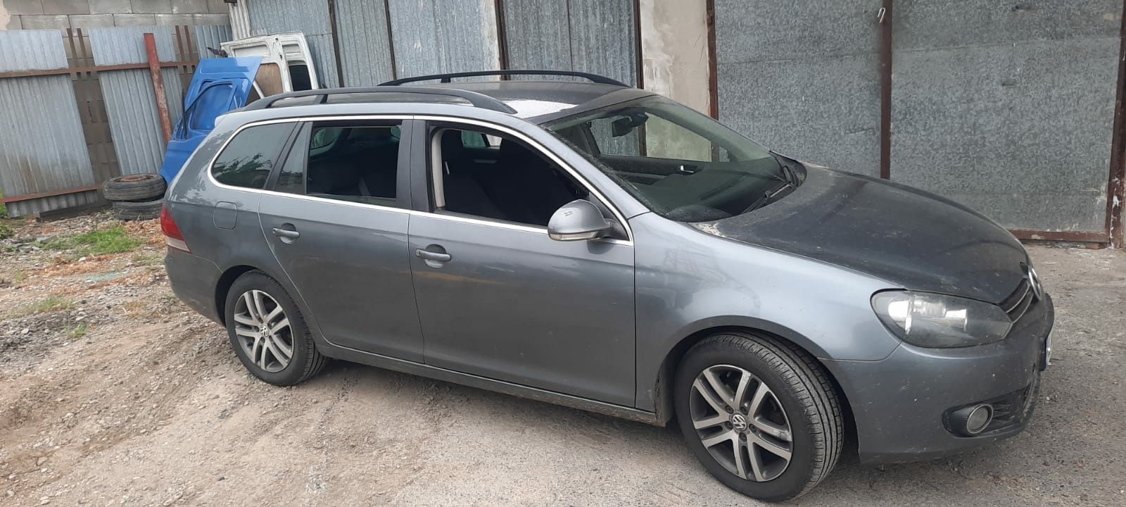 Розборка Volkswagen Golf 6 VI 1.6 CAYC 2.0 CBDB. 1.4 CAXA бампер двері