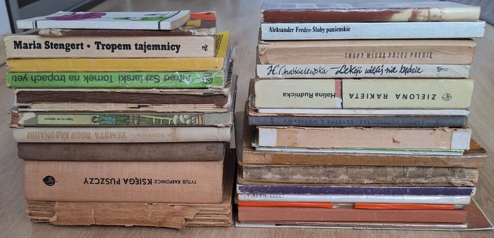 Umiemy czytać zestaw książek dla dzieci młodzieży z okresu prl