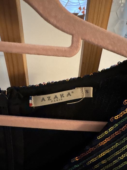 Suknia balowa z tiulowym dołem