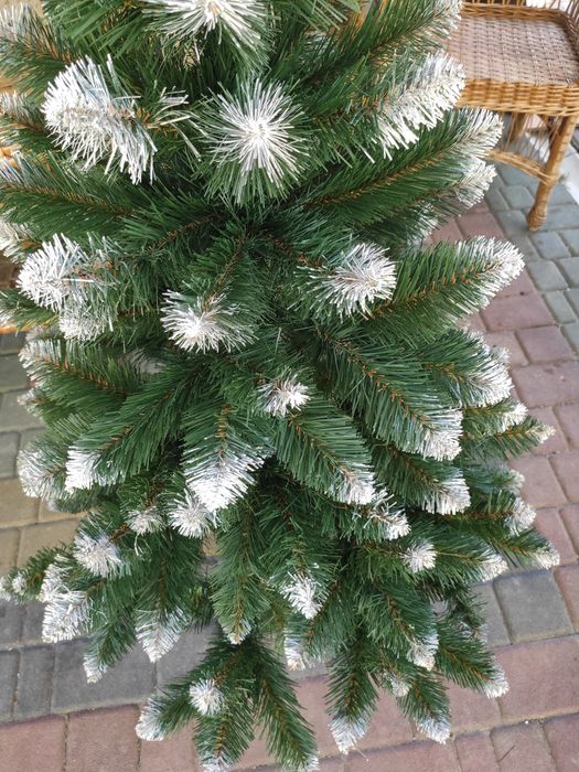 Штучна ялинка Снігова королева ялинка засніжена ялинка пишна ёлка ель