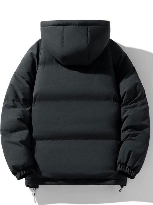 Зимова куртка чоловіча