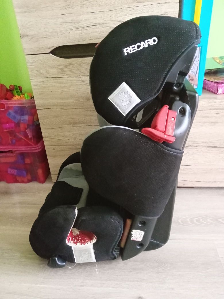 Fotelik samochodowy Recaro 9-36 kg