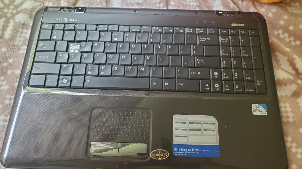 Laptop Asus K50IJ – na części, sprawna matryca, RAM, obudowa