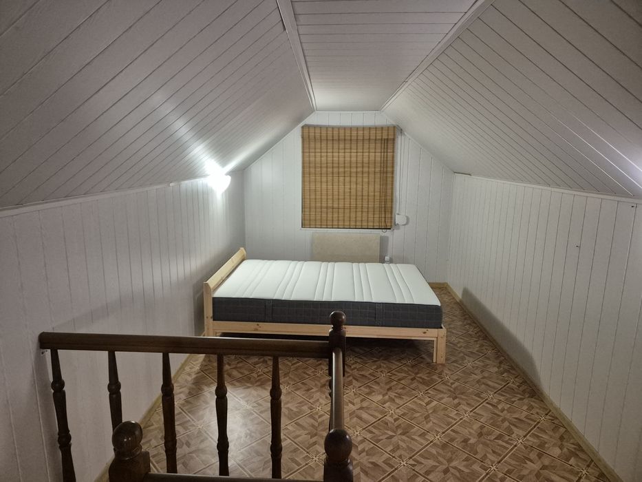 Продаж дача біля води