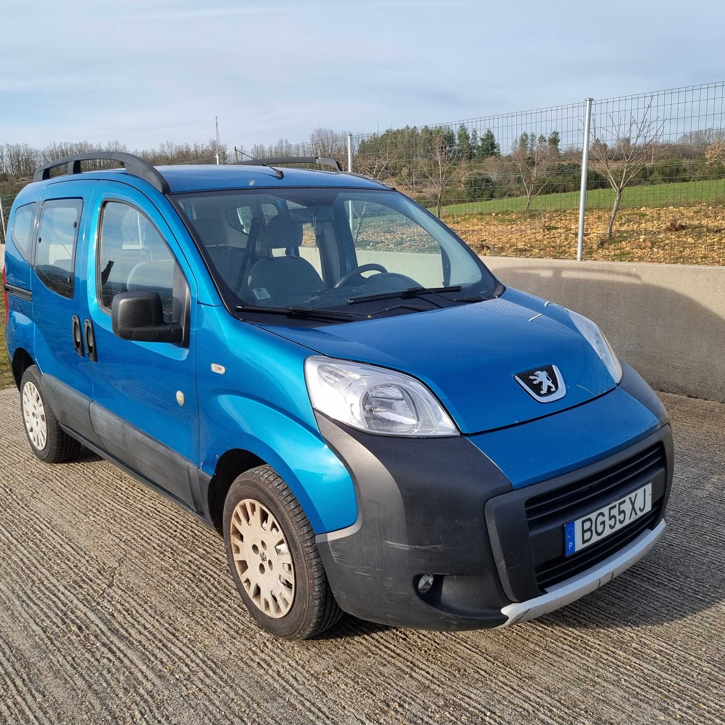 Viatura ligeiro de passageiros Peugeot Bipper