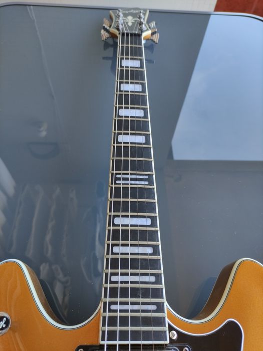 Hagstrom Viking Gold Justin York